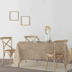 lo que le aporta un tacto plastificado