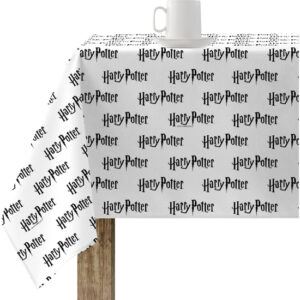 Mantel resinado (tacto plastificado) antimanchas modelo Harry Potter Basic 4 White  Modelo: Harry Potter Basic 4 Color: multicolor Composición: Tejido 100% algodón resinado. Tipo de Confección:  Tipo de Estampación: Estampamos en pigmento