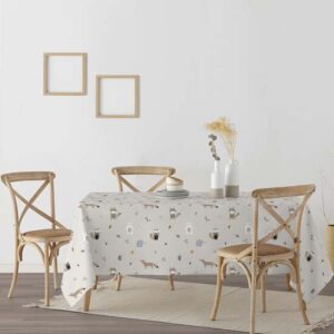 mantiene una flexibilidad que evita que se vuelva completamente rígido. Este mantel es 100% algodón Half Panamá lo que lo hace aún más atractivo y respetuoso con el medio ambiente. Además