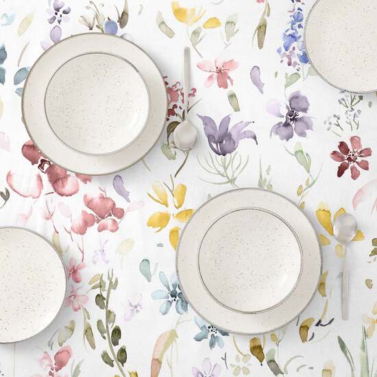 durabilidad y facilidad de cuidado. El algodón es una opción natural y ecoamigable