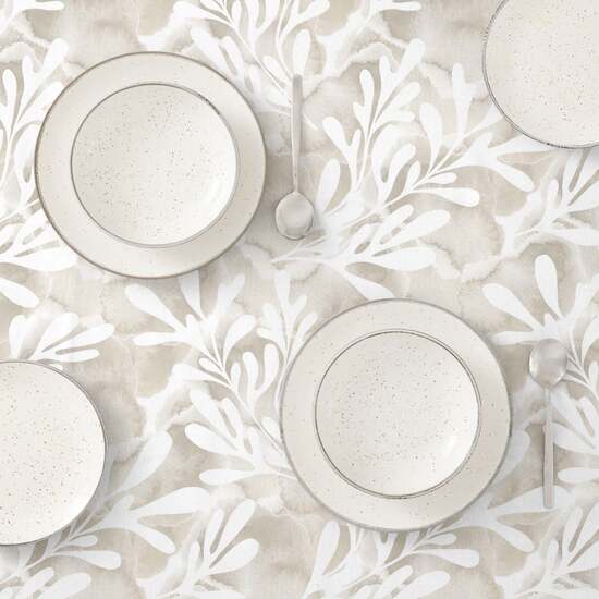 mantiene una flexibilidad que evita que se vuelva completamente rígido. Este mantel es 100% algodón orgánico