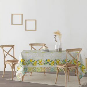 lo que le aporta un tacto plastificado