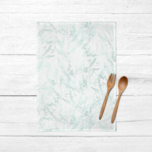 la calidad y el respeto por el medio ambiente. Combina tu mesa con la selección de servilletas