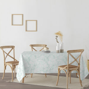 lo que le aporta un tacto plastificado