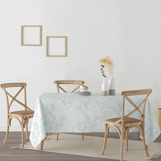 lo que le aporta un tacto plastificado