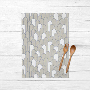 la calidad y el respeto por el medio ambiente. Combina tu mesa con la selección de servilletas