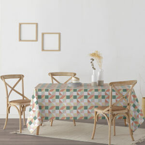 lo que le aporta un tacto plastificado