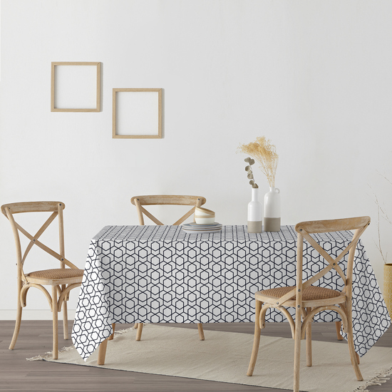 lo que le aporta un tacto plastificado