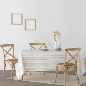 lo que le aporta un tacto plastificado