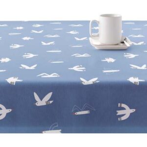 cuenta con dos capas de resina y una de teflón que le proporciona un tacto suave y no plastificado. Aunque incorpora propiedades impermeables