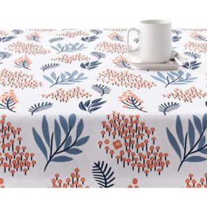 cuenta con dos capas de resina y una de teflón que le proporciona un tacto suave y no plastificado. Aunque incorpora propiedades impermeables