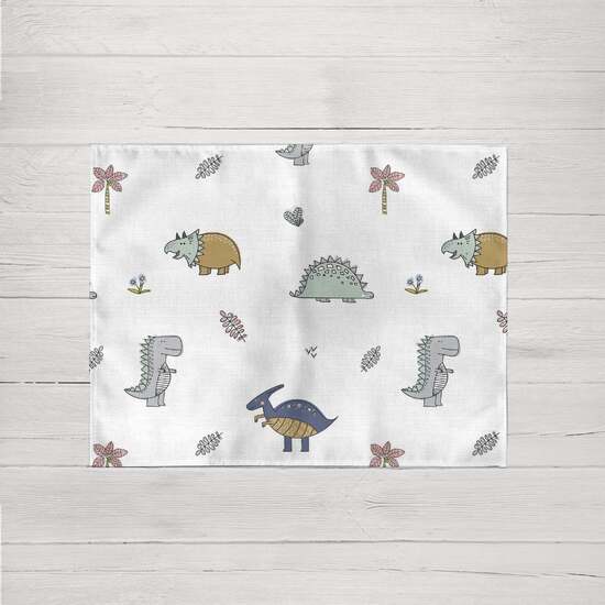 cuenta con dos capas de resina y una de teflón. Aunque incorpora propiedades impermeables