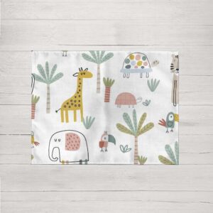 cuenta con dos capas de resina y una de teflón. Aunque incorpora propiedades impermeables