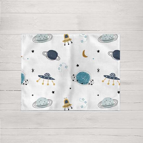 cuenta con dos capas de resina y una de teflón. Aunque incorpora propiedades impermeables