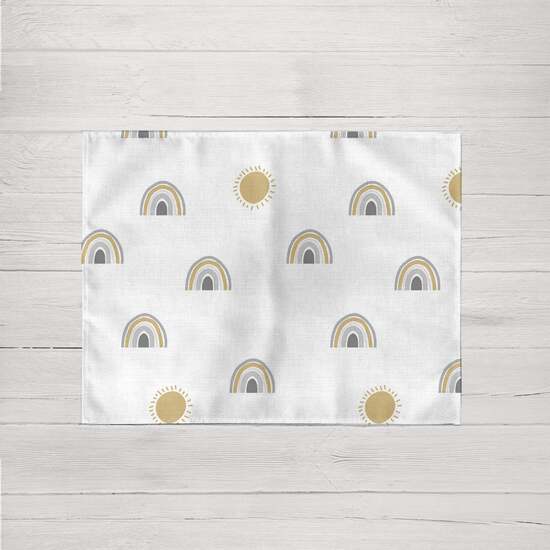 cuenta con dos capas de resina y una de teflón. Aunque incorpora propiedades impermeables