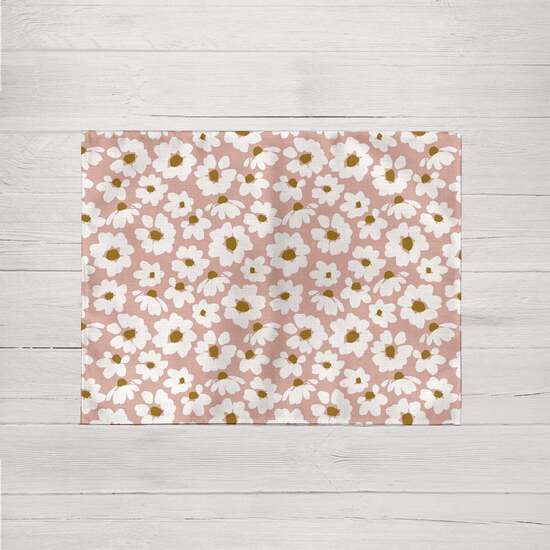 cuenta con dos capas de resina y una de teflón. Aunque incorpora propiedades impermeables