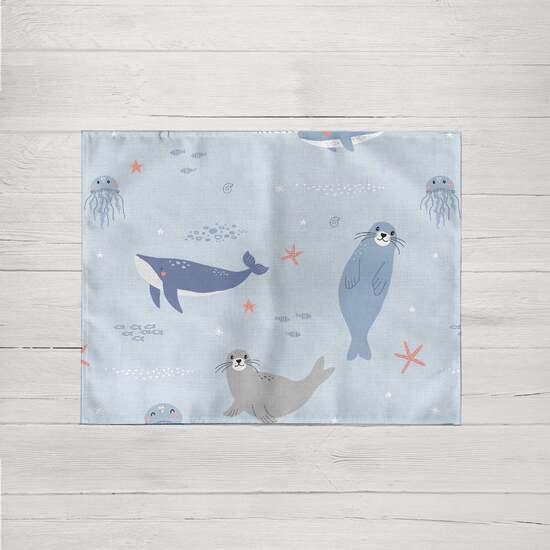 cuenta con dos capas de resina y una de teflón. Aunque incorpora propiedades impermeables